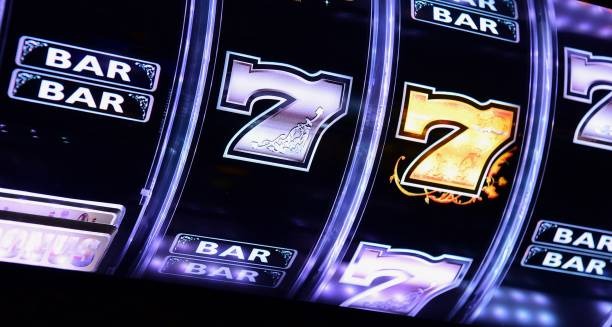 Live multiplier announcement during Fortune Mouse round